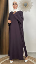 Load image into Gallery viewer, Abaya split  - abaya semplice - abaya con tasche - hijab  - abaya per pellegrinaggio - umra e hajj - leggero spacco laterale - vinaccia
