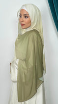 Carica l'immagine nel visualizzatore della galleria, Soft Gradient Crepe - Hijab Paradise 
