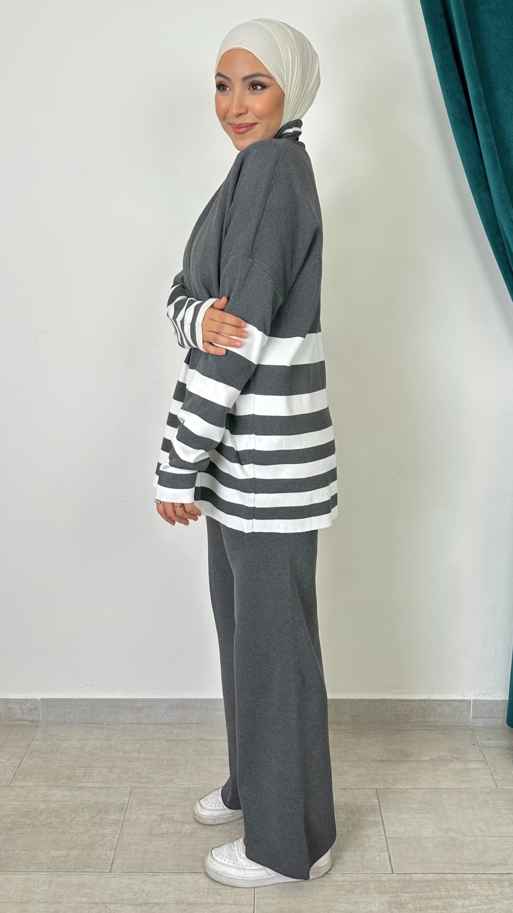 Comfort Line Set – Completo Maglia a Righe Orizzontali