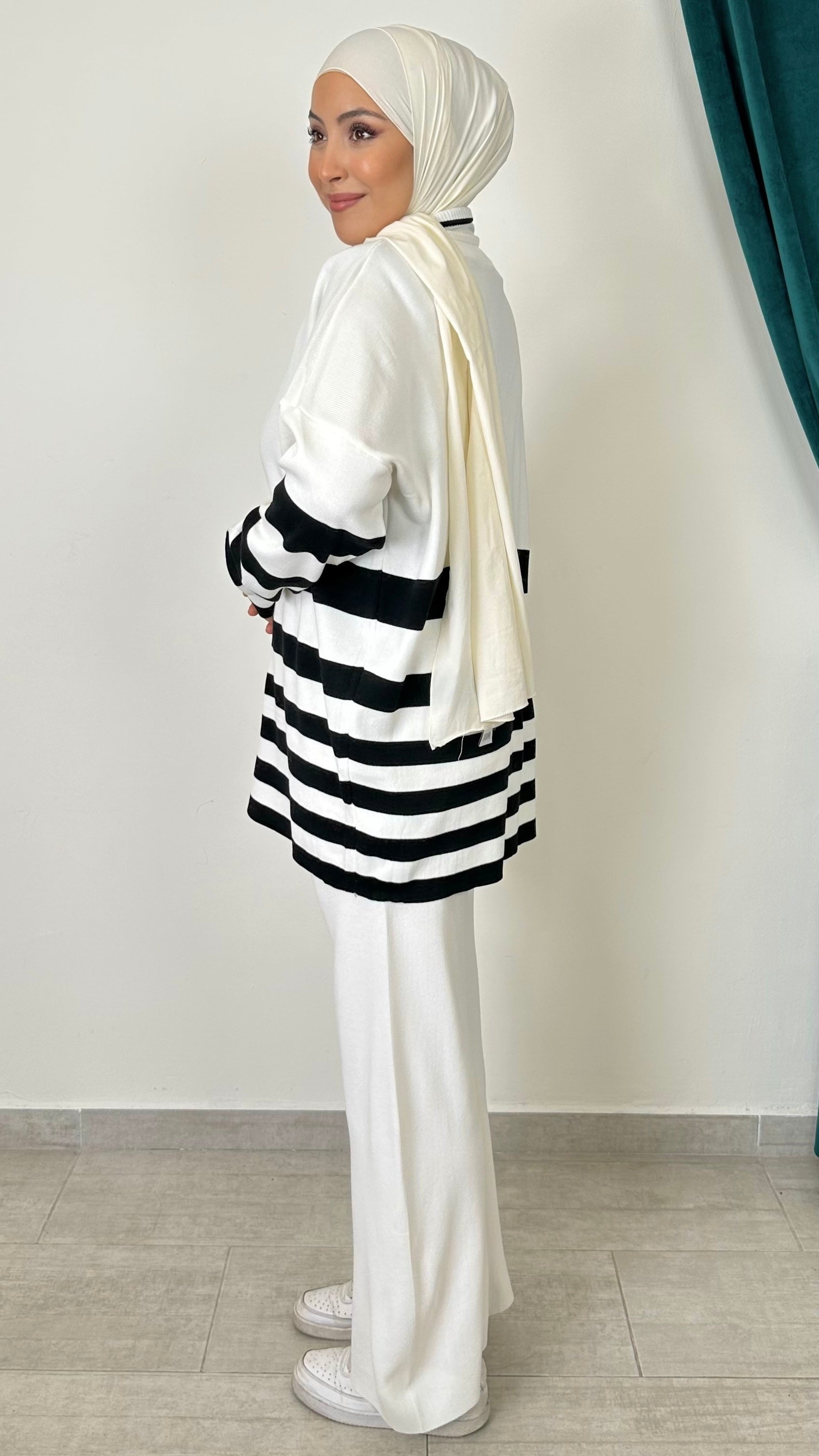 Comfort Line Set – Completo Maglia a Righe Orizzontali