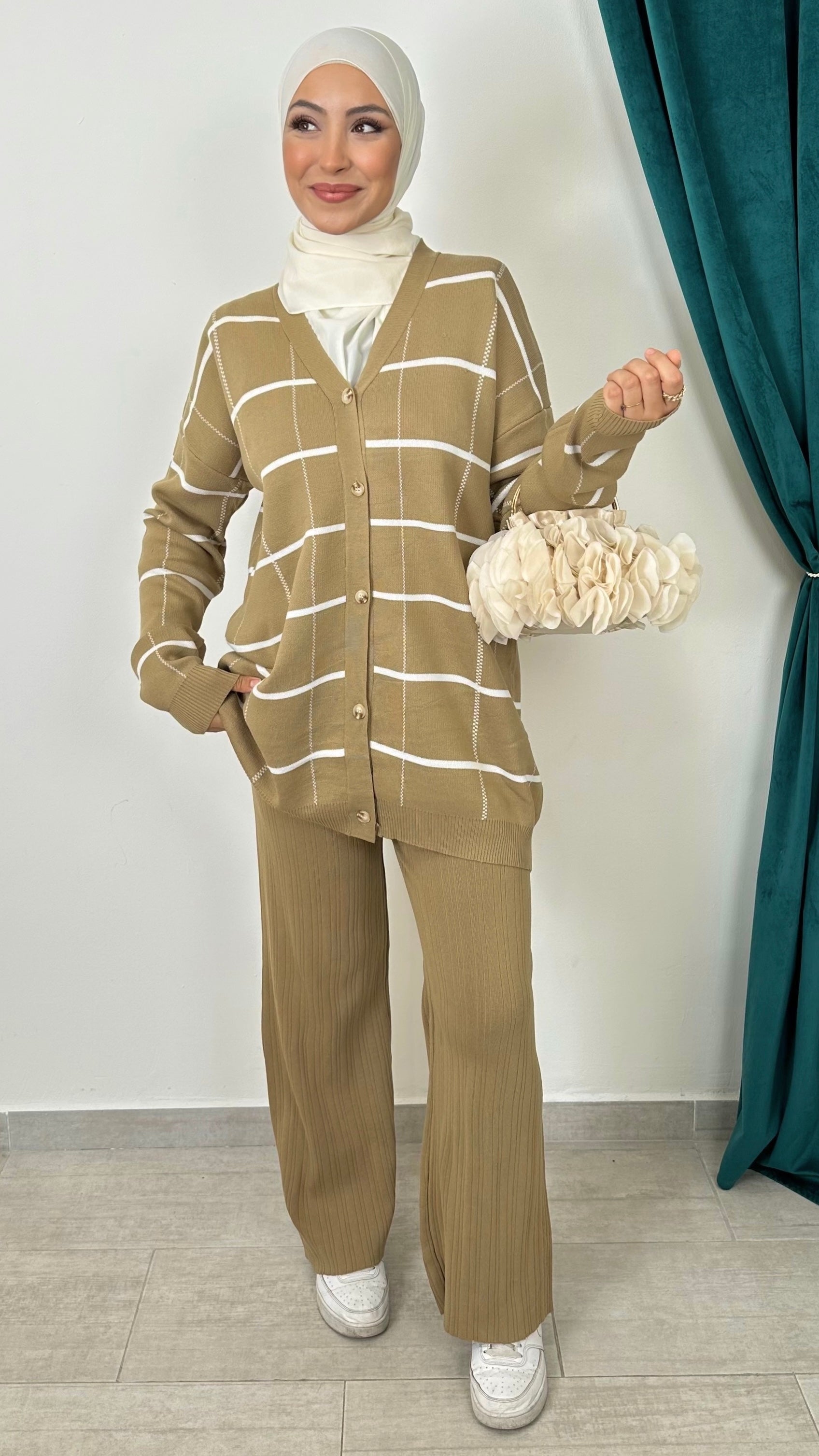 Cozy Grid Set – Completo Maglia a Quadri