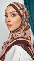 Load image into Gallery viewer, Square Hijab Mosaic
