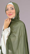 Cargar la imagen en la vista de la galería, Hijab, chador, velo, turbante, foulard, copricapo, musulmano, islamico, sciarpa,  trasparente, chiffon crepe Verde Militare scuro
