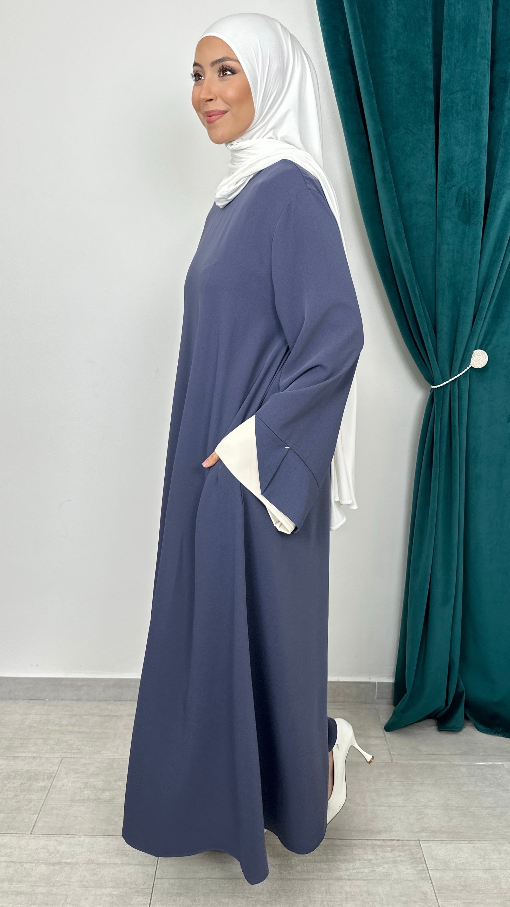 Abaya Classic Flow Blu