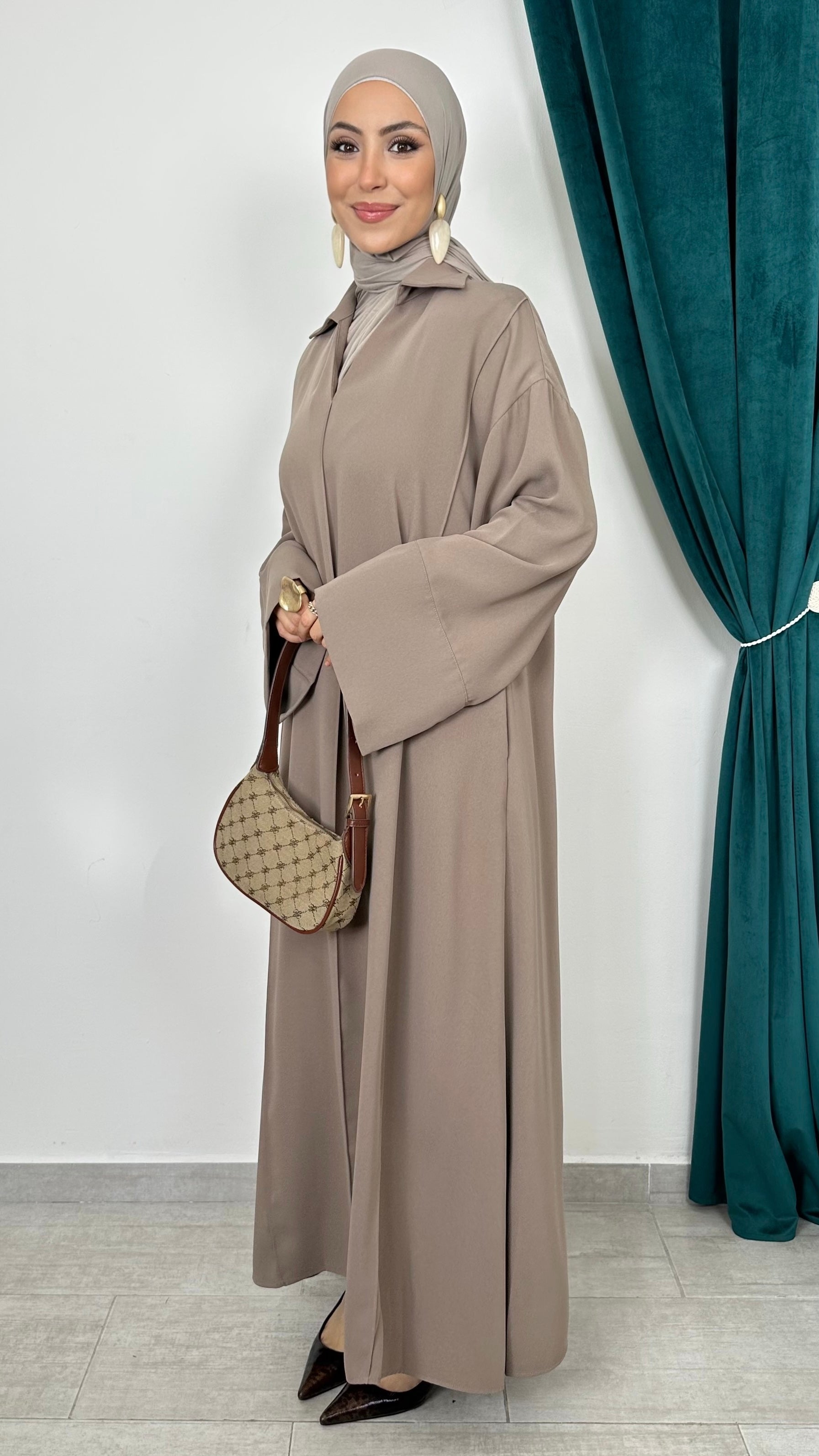 Abito Aura Flow Taupe - Hijab Paradise 