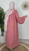Load image into Gallery viewer, Abaya premaman, abaya larga , abaya con zip per allattare, Hijab , Hijab Paradise, maniche larghe, donna musulmana, tacchi , rosa 
