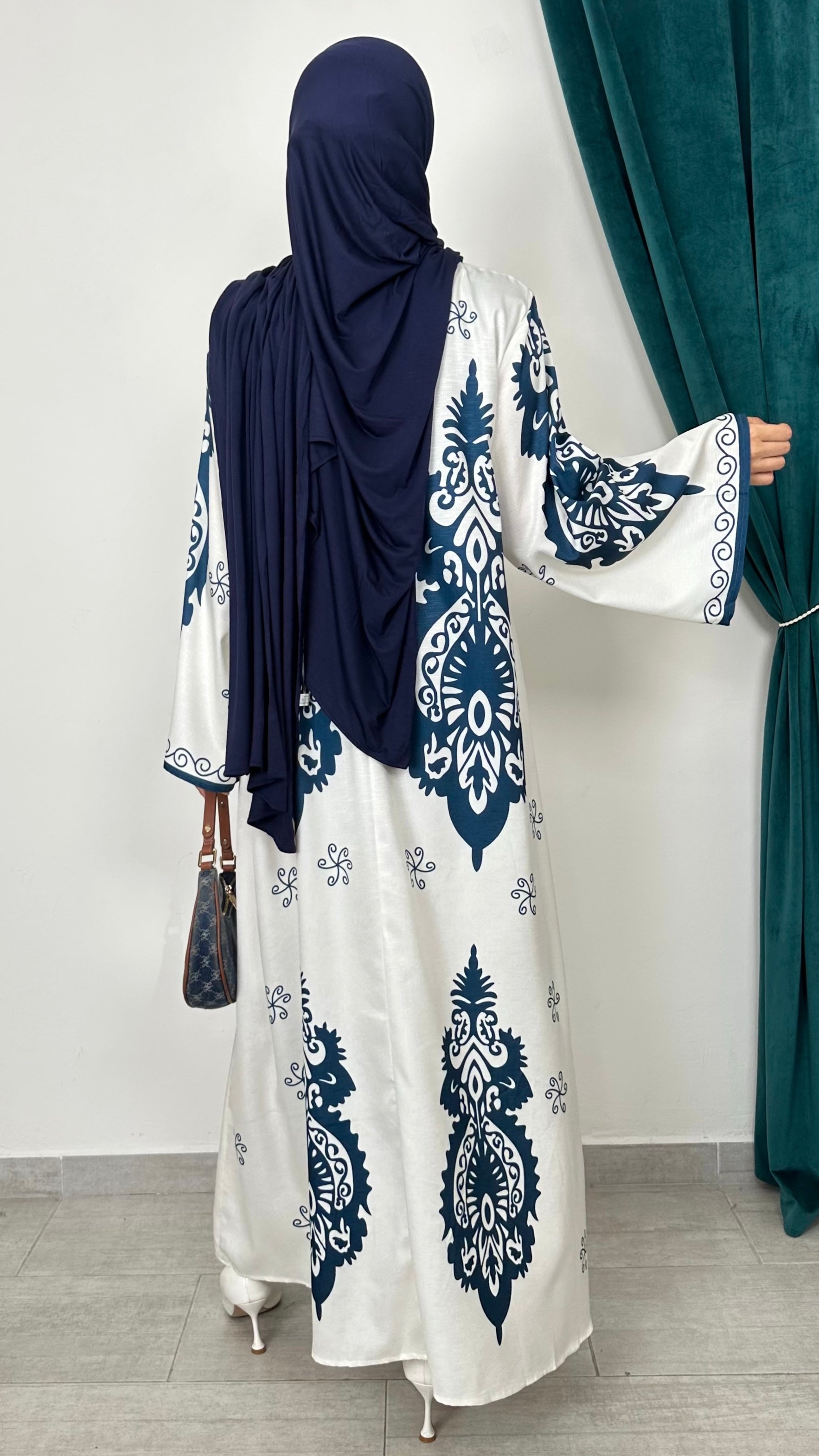Arabesque Abaya Ciano - Hijab Paradise 