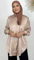 Load image into Gallery viewer, Camicia, satinata , beige, Hijab, Hijab paradise, outfit, modest, camicia  satin, rosata
