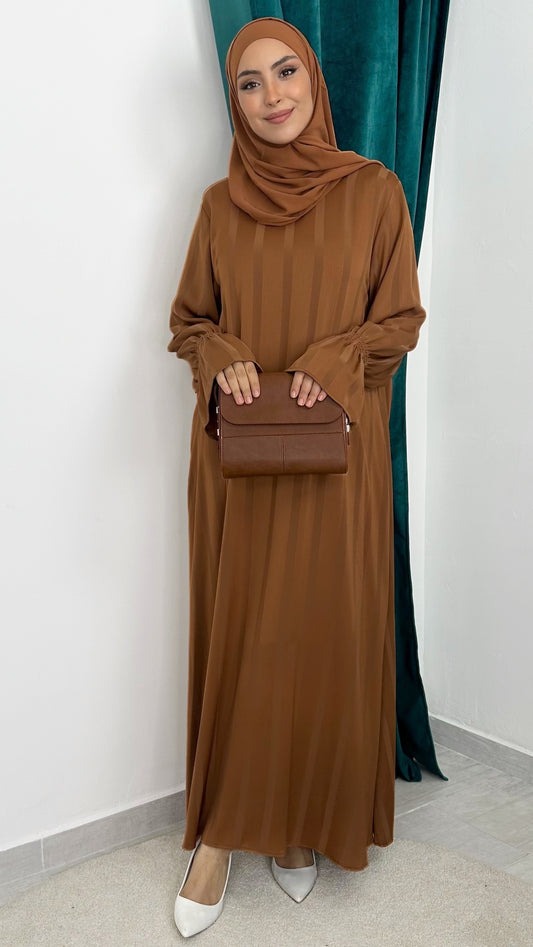 Abaya Satinata Rows Terracotta