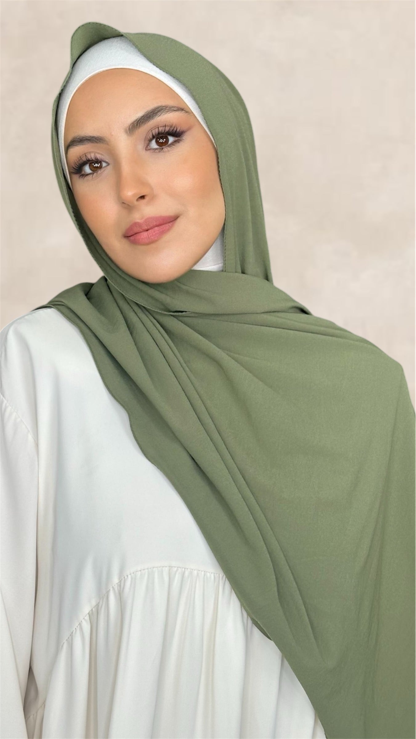 Slim Hijab Verde Militare