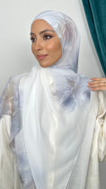 Charger l'image dans la visionneuse de la galerie, Hijab Bloom Veil
