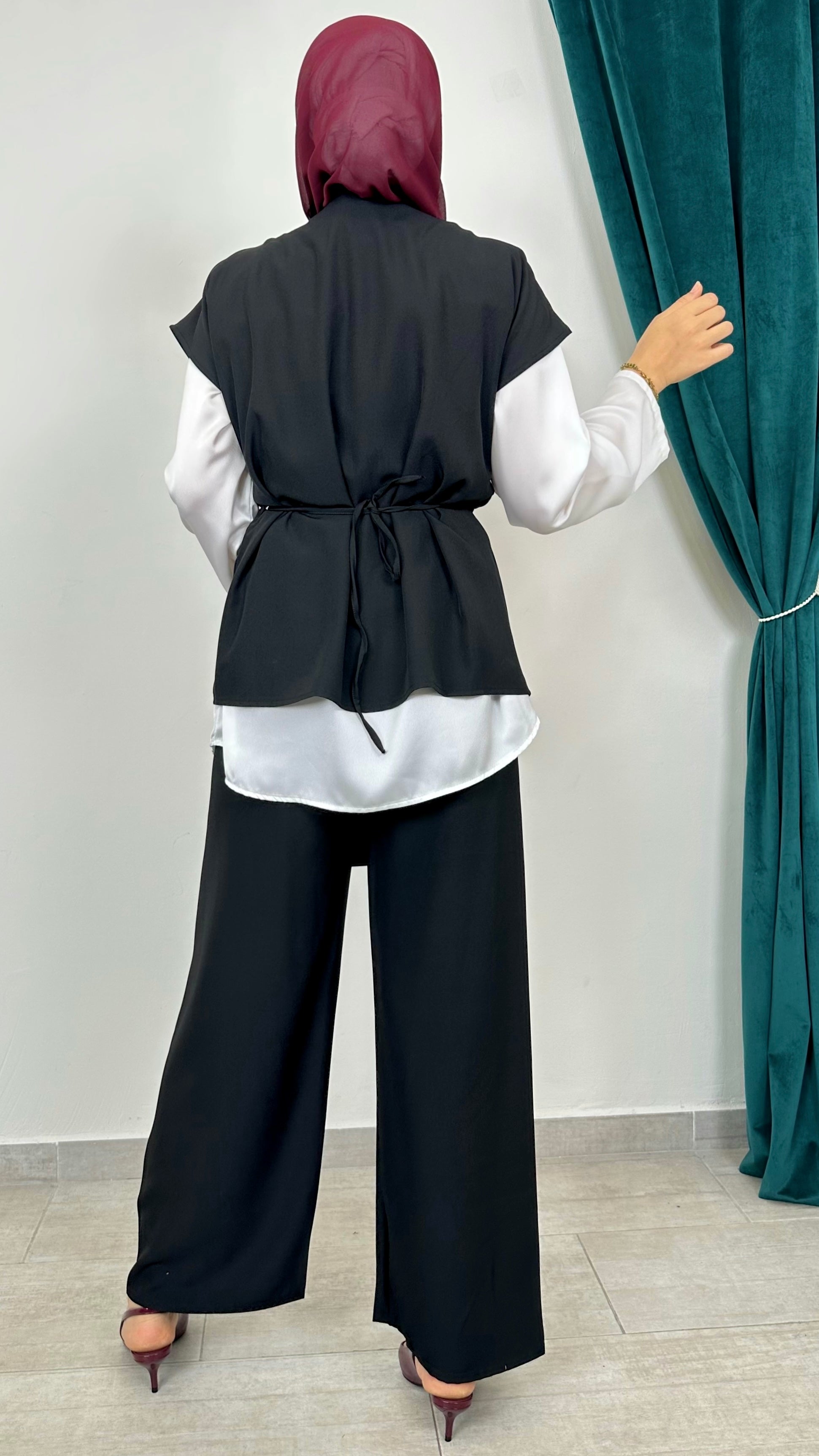 Tailleur Modern smanicato