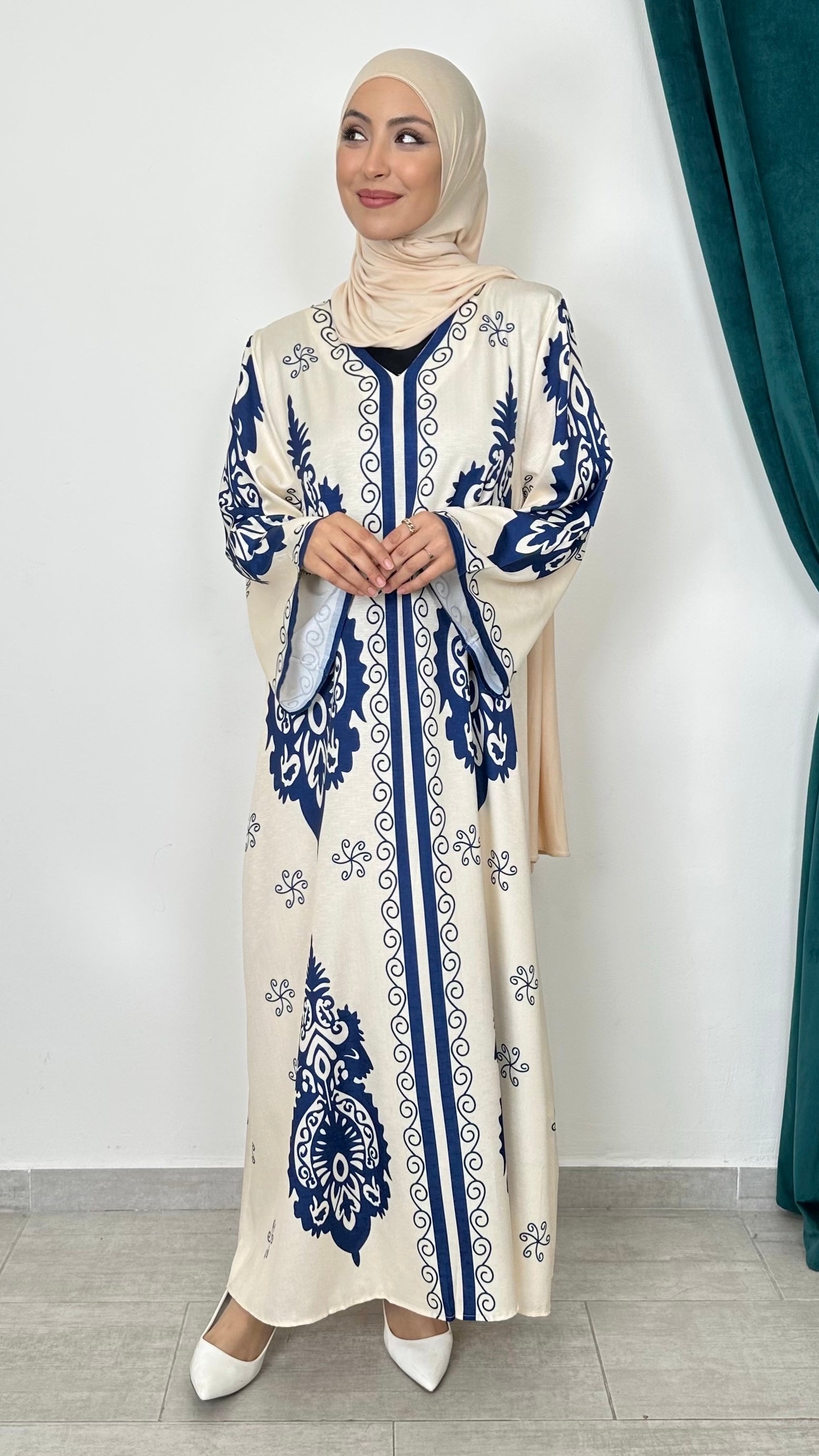Arabesque Abaya Crema - Hijab Paradise 