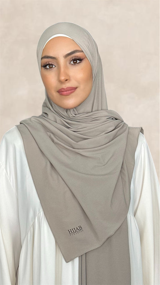 Slim Hijab Tortora Pastello