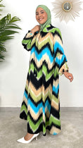 Carica l'immagine nel visualizzatore della galleria, Colorful Dress nero, fantasia a zig zag, verde, azzurro; nero, beige, over, maniche larghe arricciate, Hijab, donna musulmana; abito modest, colori fluo
