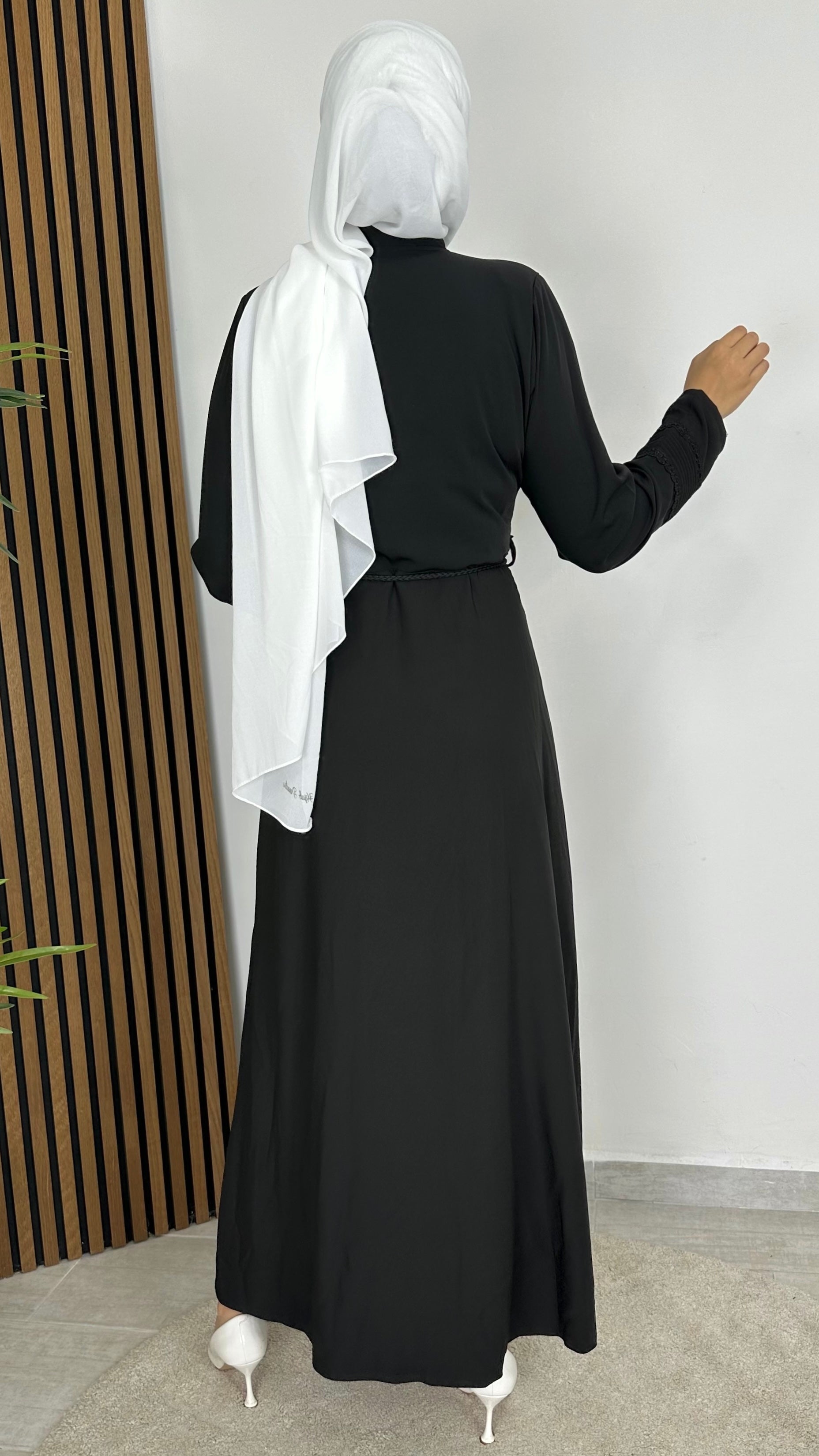 Flower Abaya Black