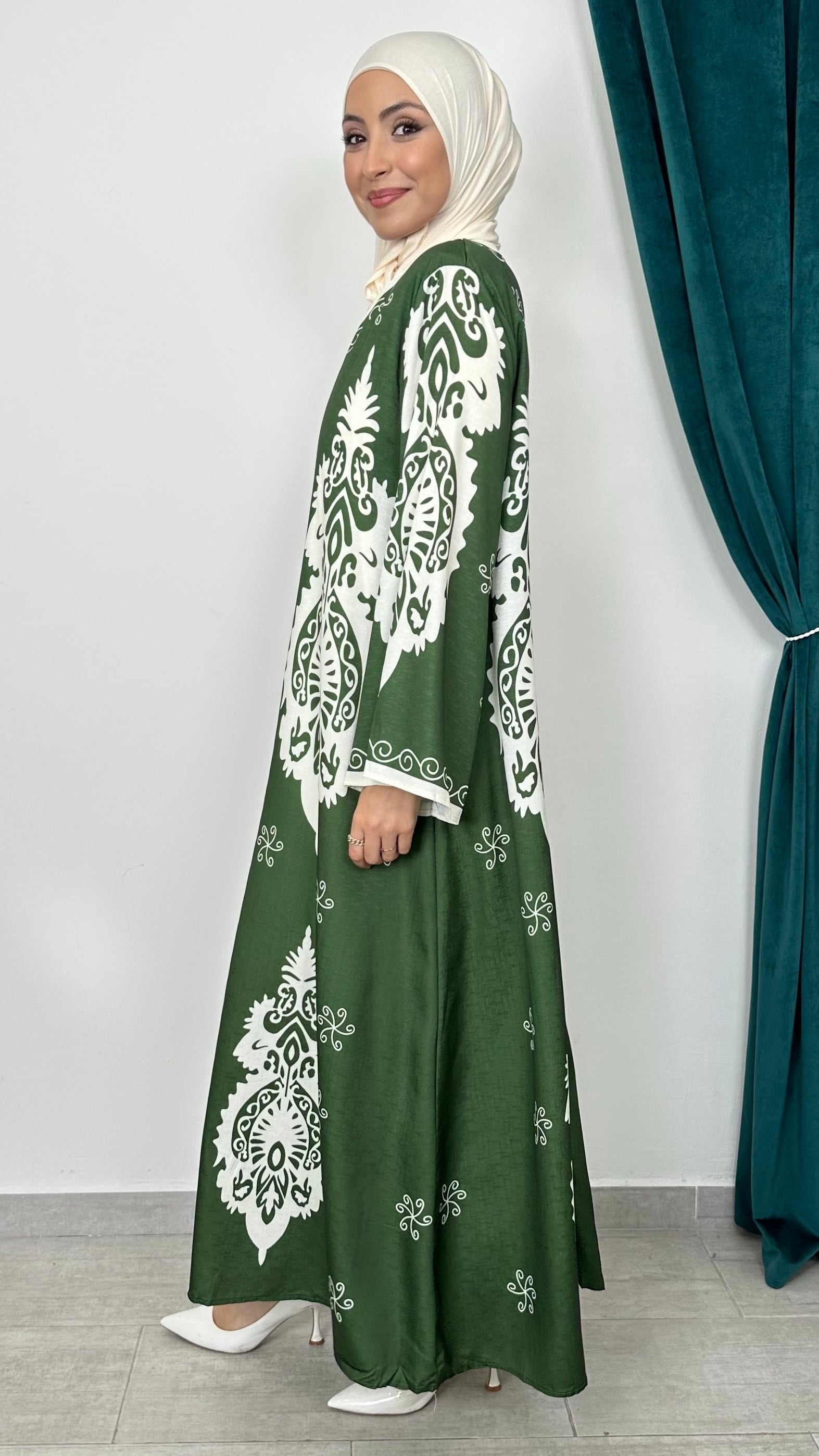 Arabesque Abaya Verde - Hijab Paradise 