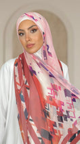 Cargar la imagen en la vista de la galería, Patterned Bicolour Hijab, Hijab doppio colore, hijab con fantasia, hijab Paradise, sorriso, donna musulmana, Hijab multiuso
