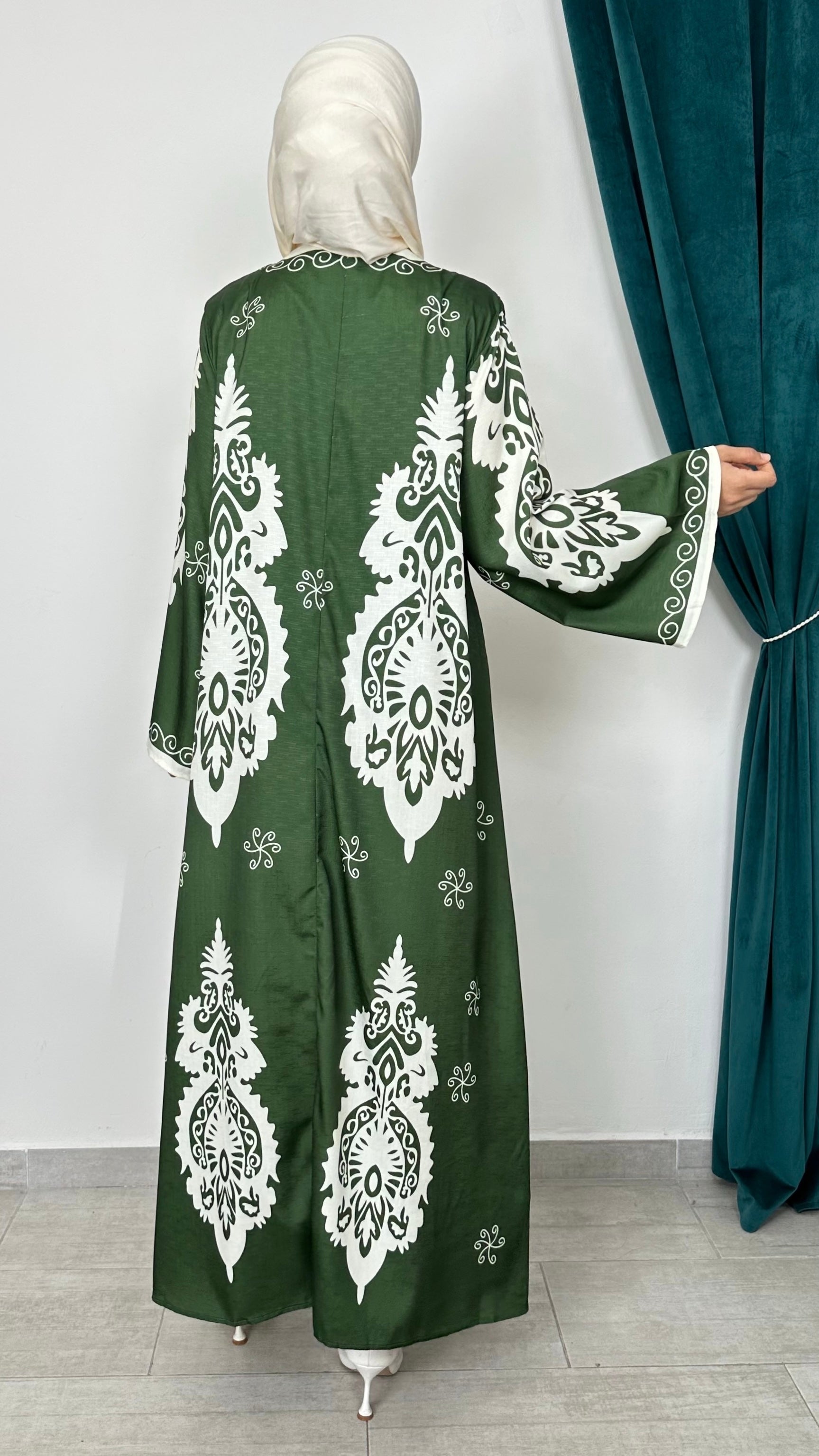 Arabesque Abaya Verde - Hijab Paradise 