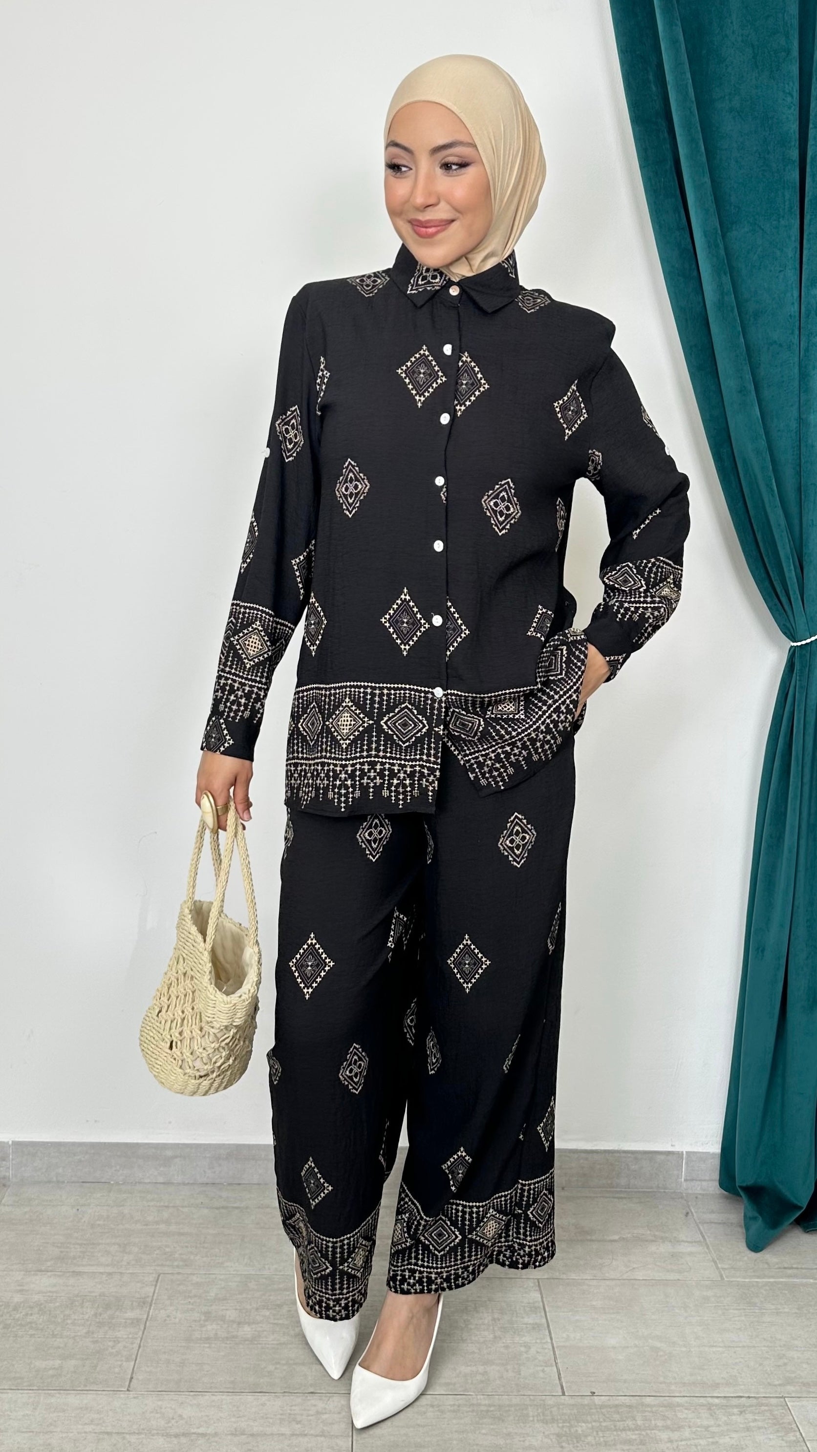 Embroidered Set Nero - Hijab Paradise 