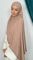 Carica l'immagine nel visualizzatore della galleria, Hijab Jersey Onde di Luce
