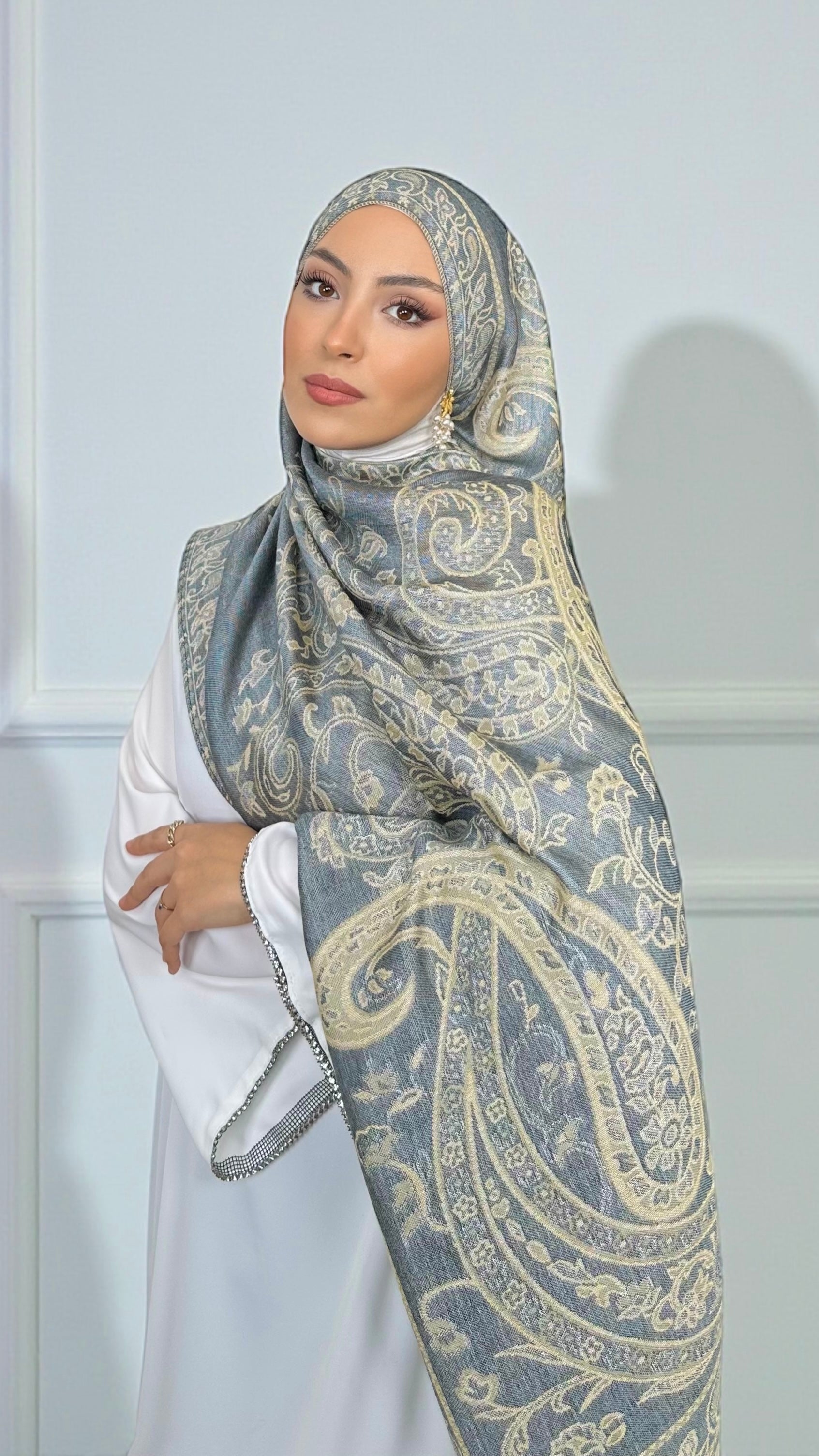 Royal Paisley Pashmina Grey & Ivory