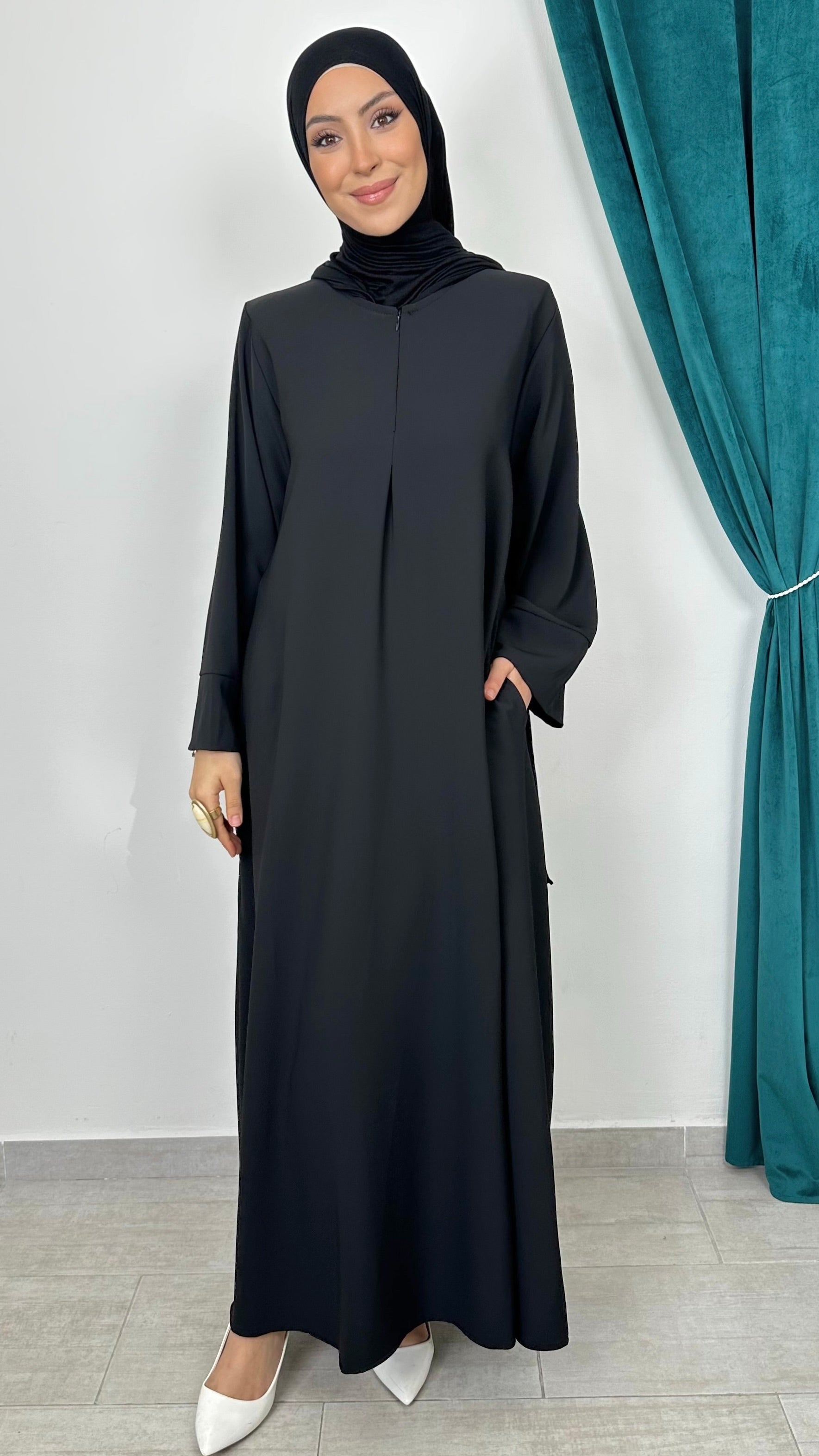 Abaya Zip Elegance - Hijab Paradise 
