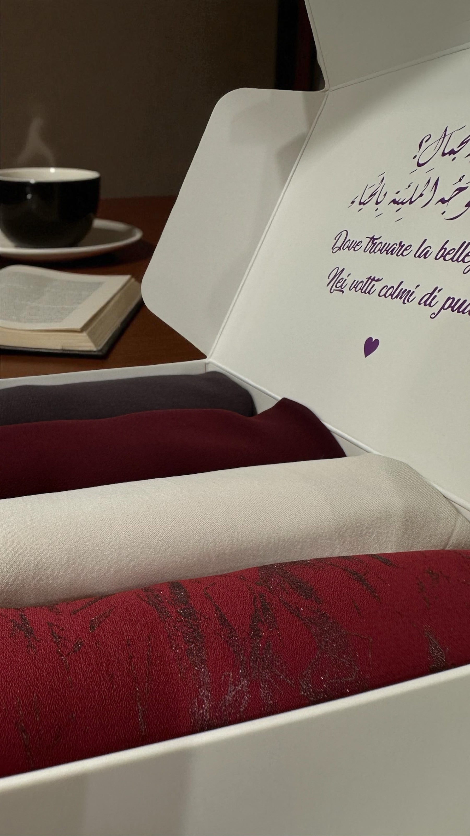 LIMITED BERRY CHIC BOX