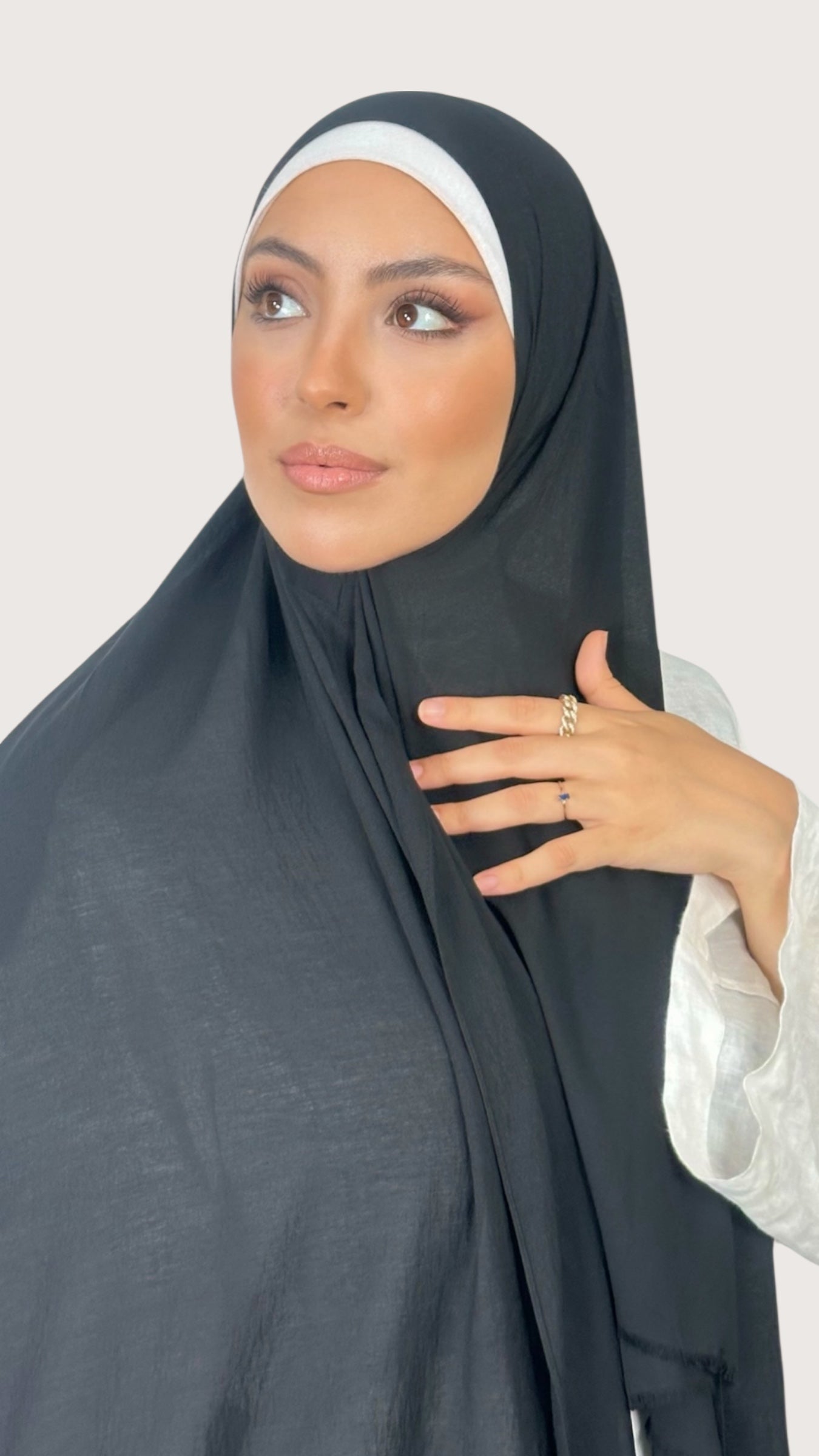 Modal Flow Hijab