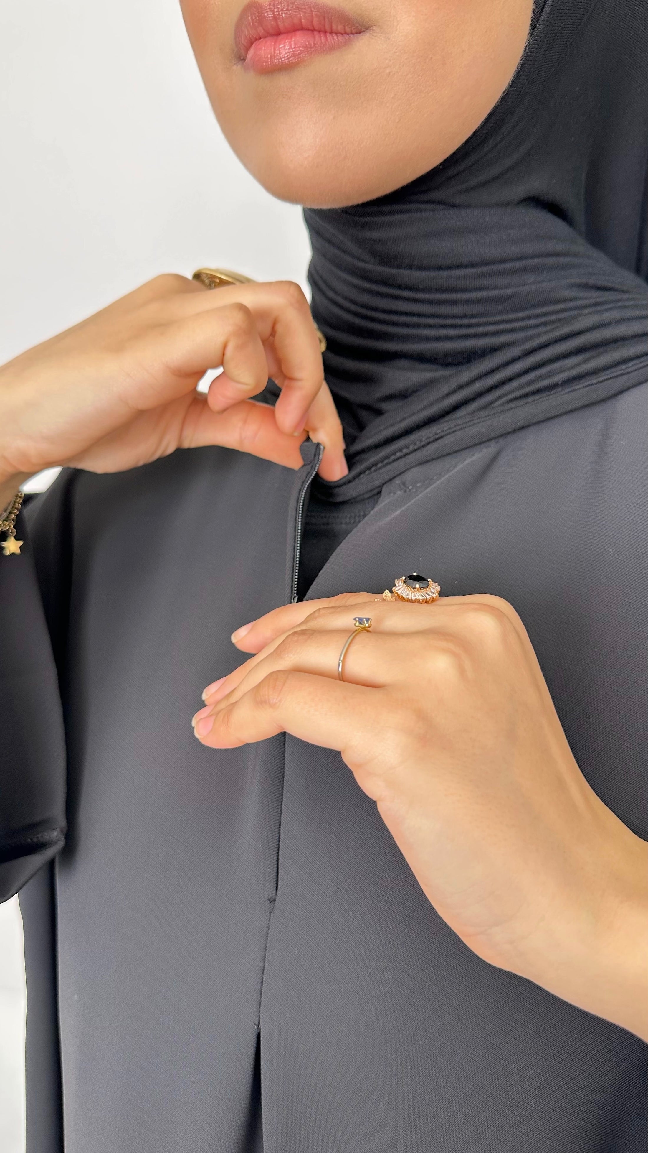 Abaya Zip Elegance - Hijab Paradise 