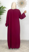 Charger l'image dans la visionneuse de la galerie, Completo abaya bordeaux, completo 3 pezzi, abaya  con Gonna, modest , donna musulmana, laccio in vita, Hijab Paradise 
