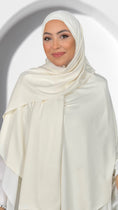 Cargar la imagen en la vista de la galería, Hug hijab - Hijab Paradise - mantello con hijab - hijab del jilbab  - hijab - foulard  - copricapo - bianco panna
