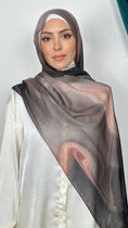 Load image into Gallery viewer, Hijab Fluid Art
