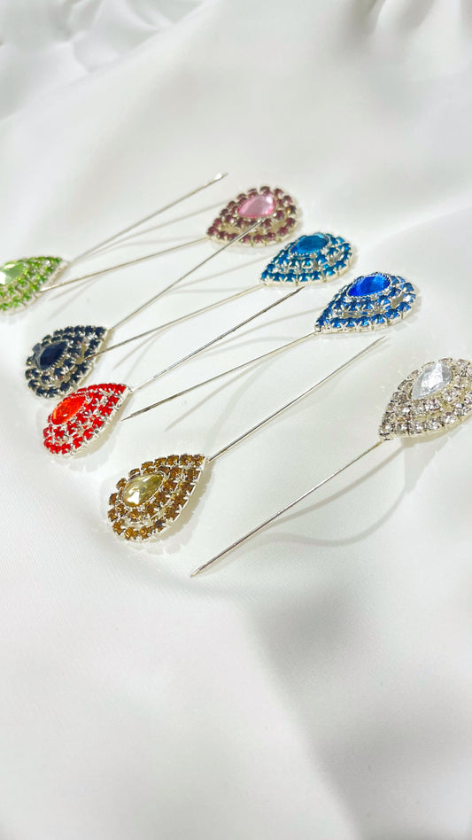 💎 Spilla per Hijab “Goccia di Luce” – Eleganza e Brillantezza