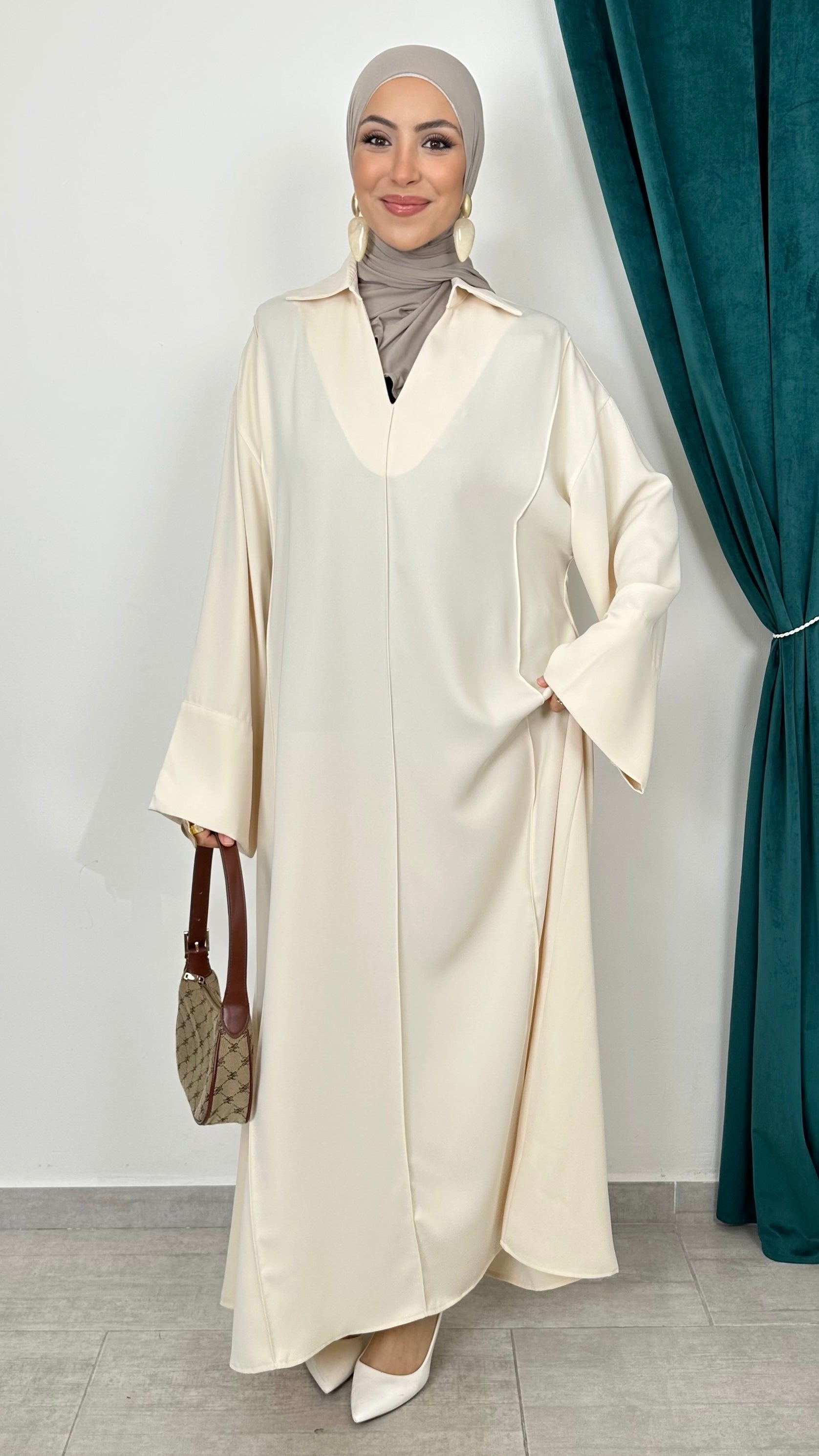 Abito Aura Flow Beige - Hijab Paradise 