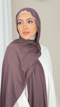 Carica l'immagine nel visualizzatore della galleria, Hijab Jersey Chocolate orlo Flatlock
