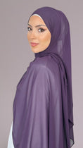 Carica l'immagine nel visualizzatore della galleria, Chiffon crepe Hijab Plum
