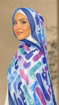 Load image into Gallery viewer, Hijab Colorful, Hijab  hijab con fantasia, hijab Paradise, sorriso, donna musulmana, Hijab chiffon
