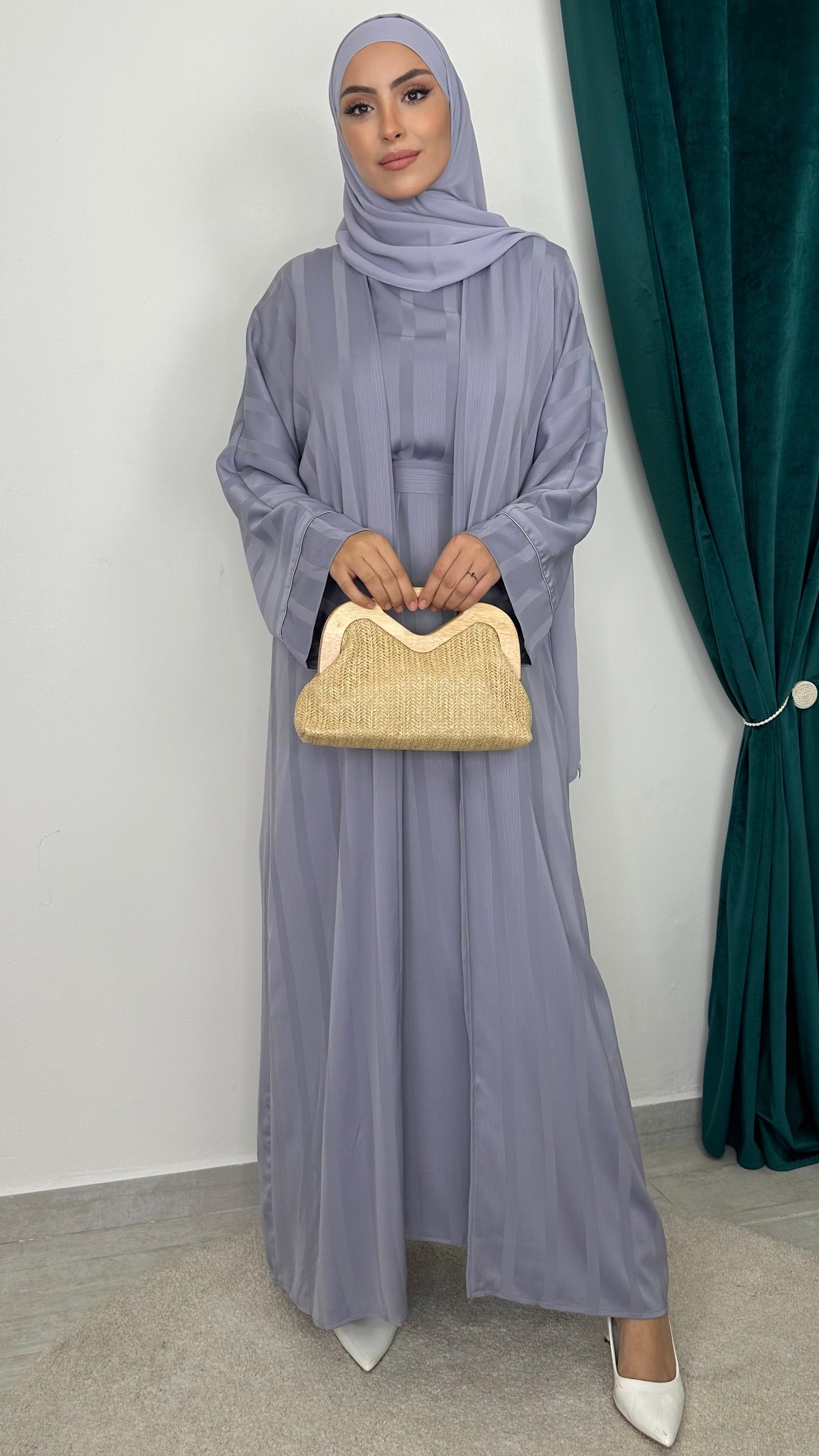 Completo Abaya Satinata Rows Grigio