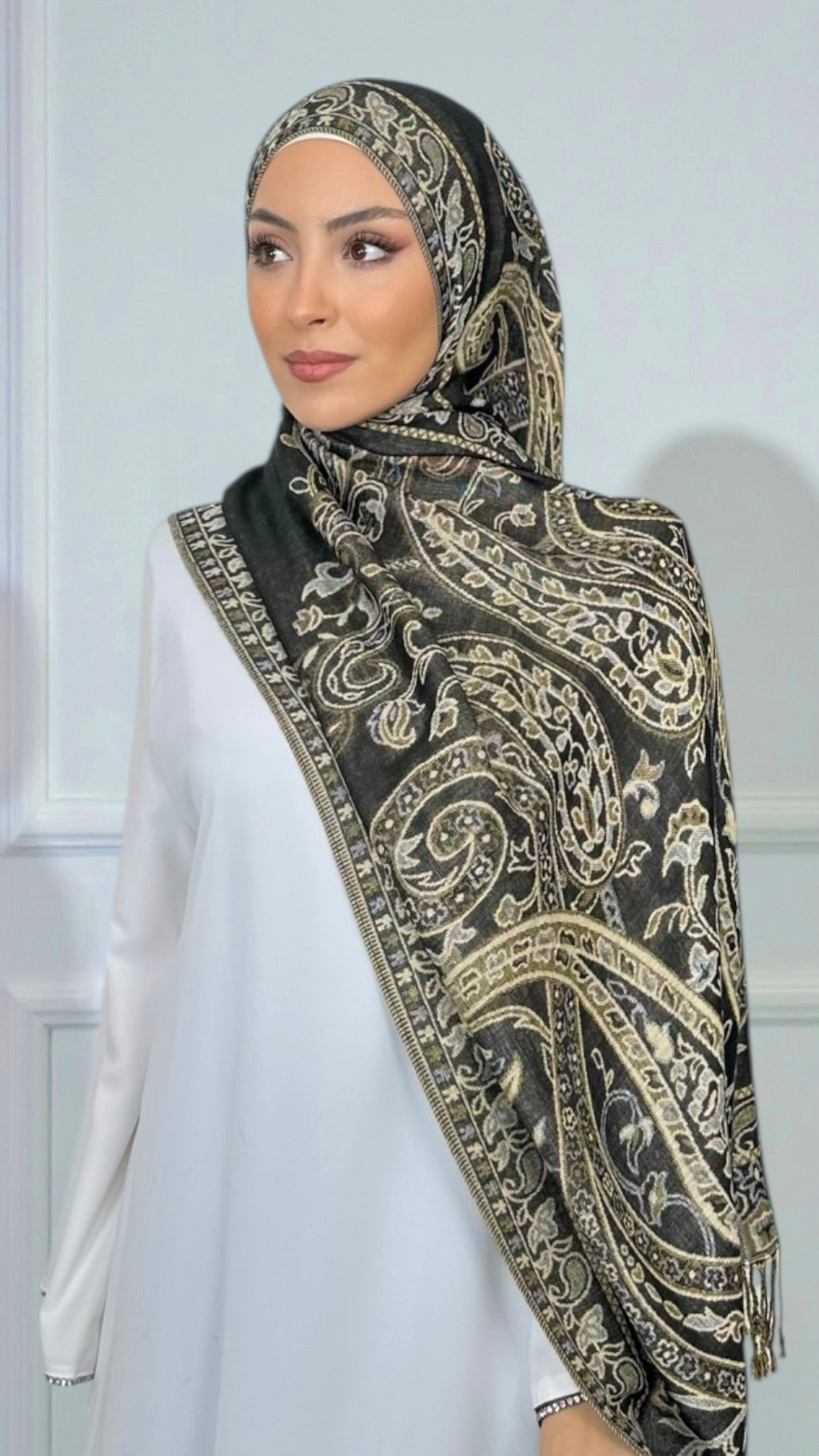 Royal Paisley Pashmina Black & AntiqueGold