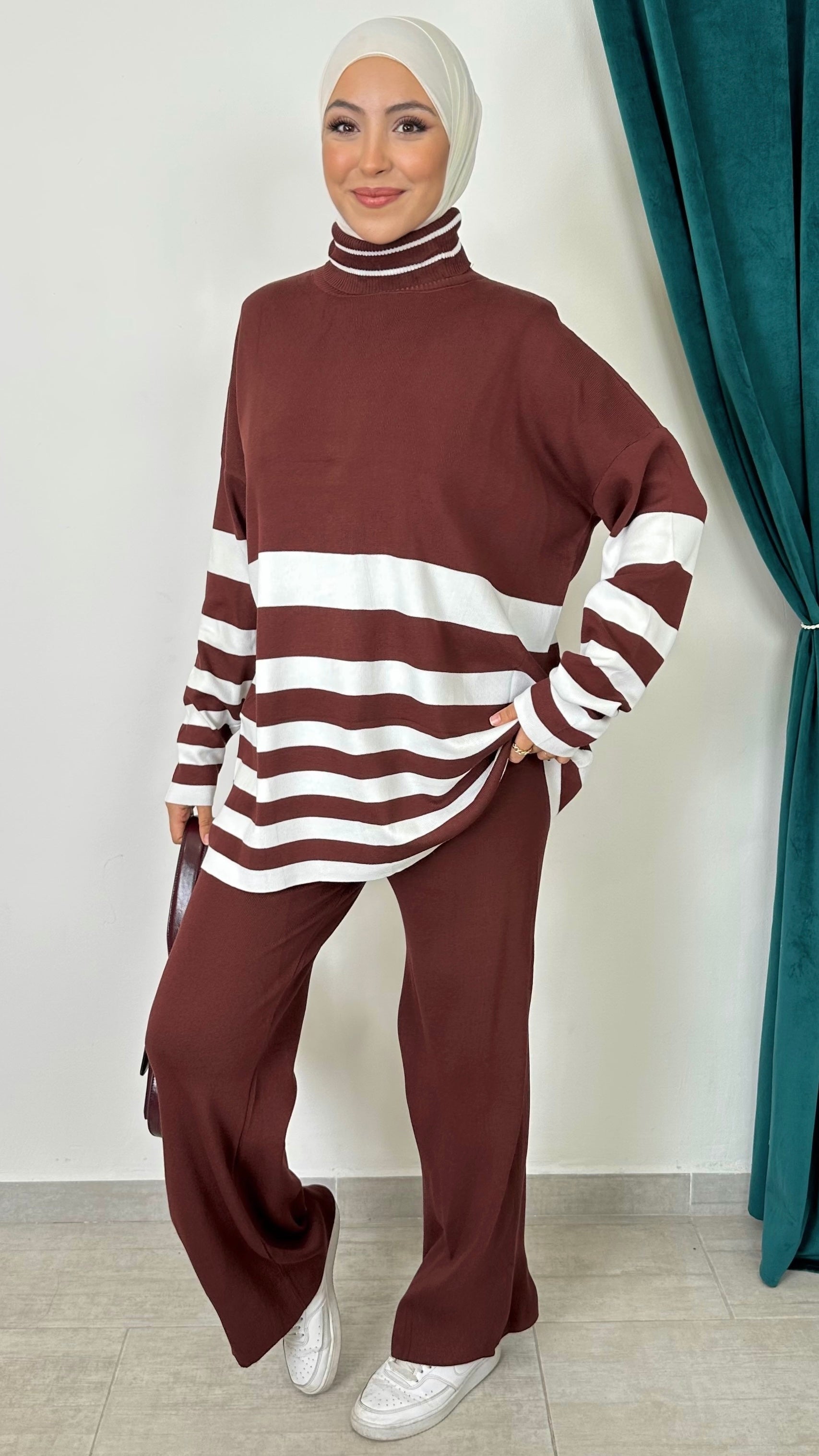 Comfort Line Set – Completo Maglia a Righe Orizzontali