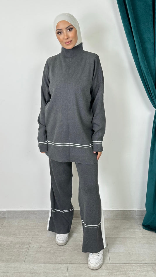 Urban Line Set – Completo in Maglia con Dettagli a Contrasto