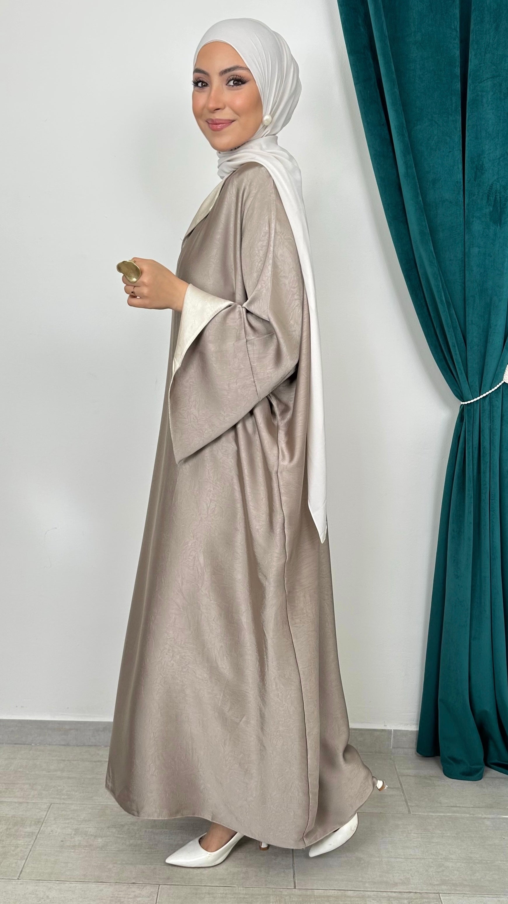 Abaya Satin Lumière - Hijab Paradise 