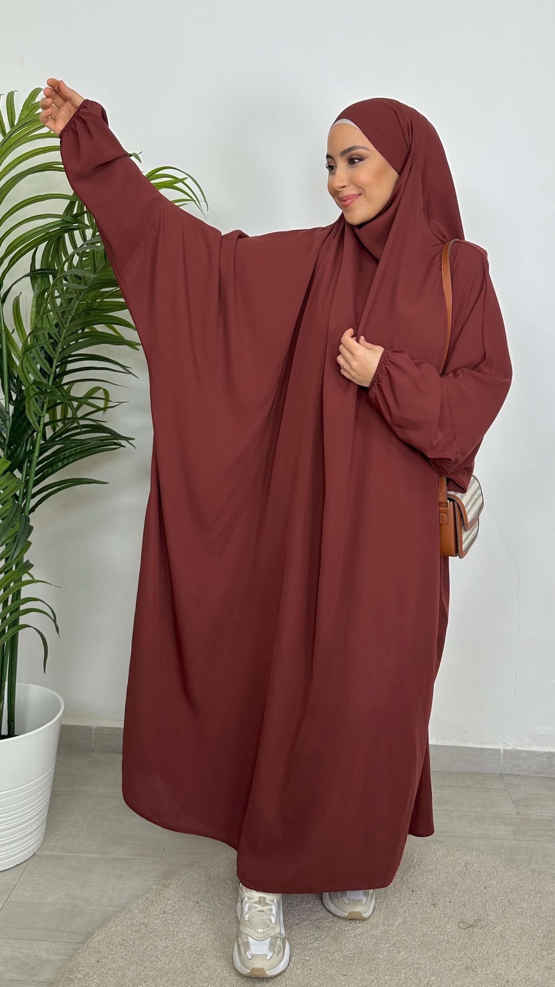 Basic Khimar lungo