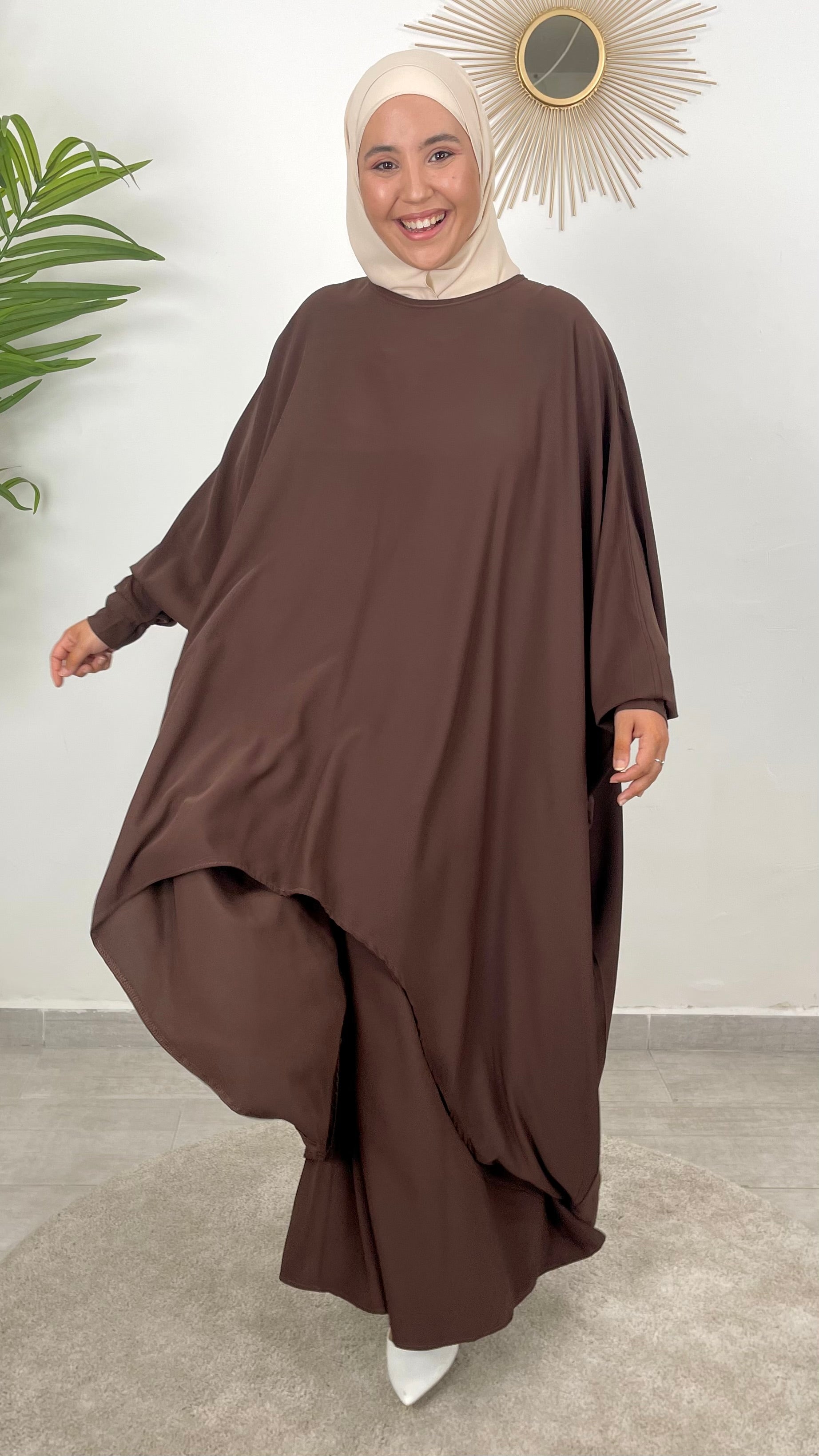 Completo marrone con Gonna- hijab paradise- completo due pezzi - gonna  e maglia lunga assimmetrica- maniche lunghe 