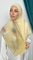 Charger l'image dans la visionneuse de la galerie, Hijab Bloom Veil
