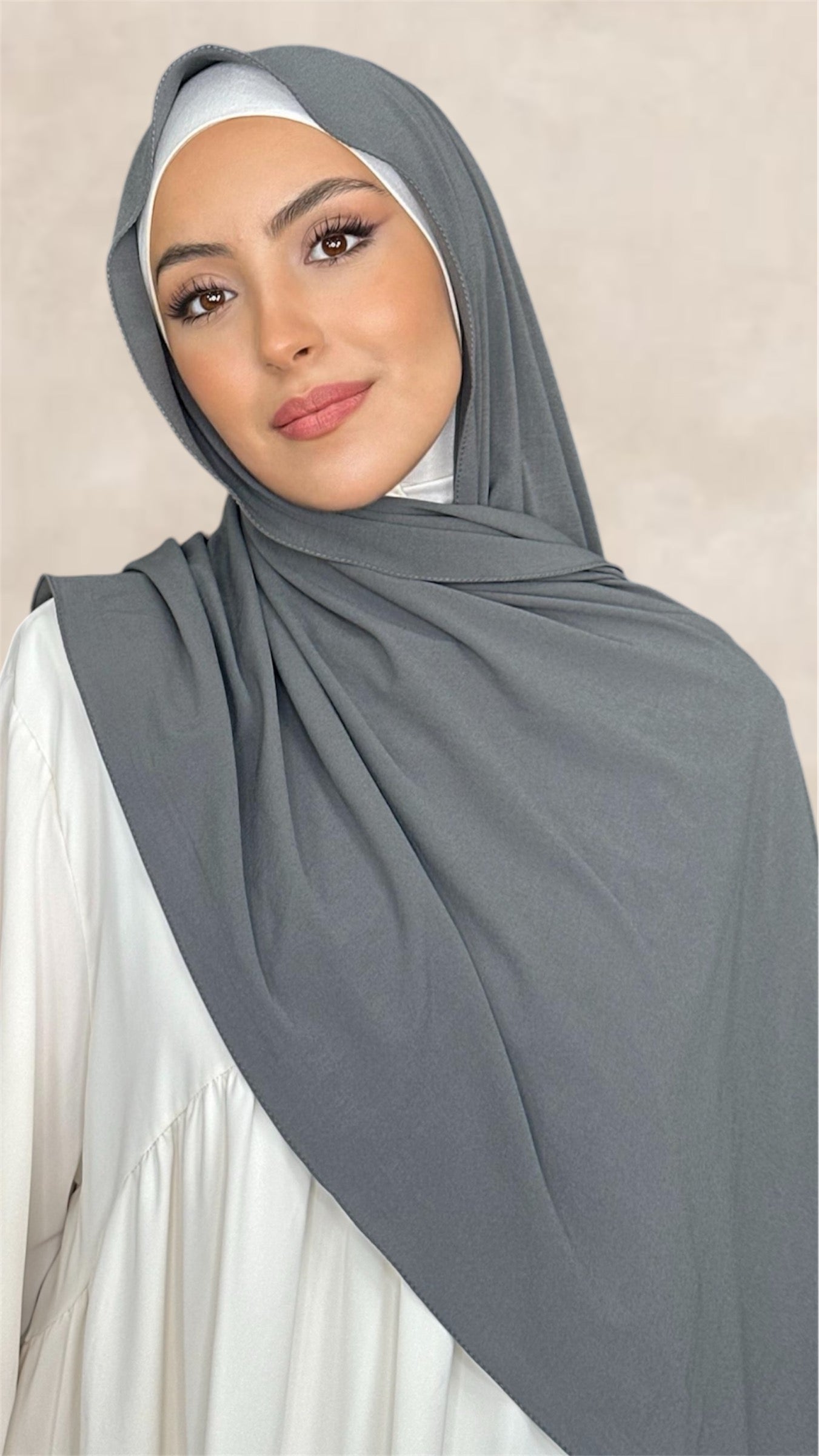 Slim Hijab Grigio Scuro