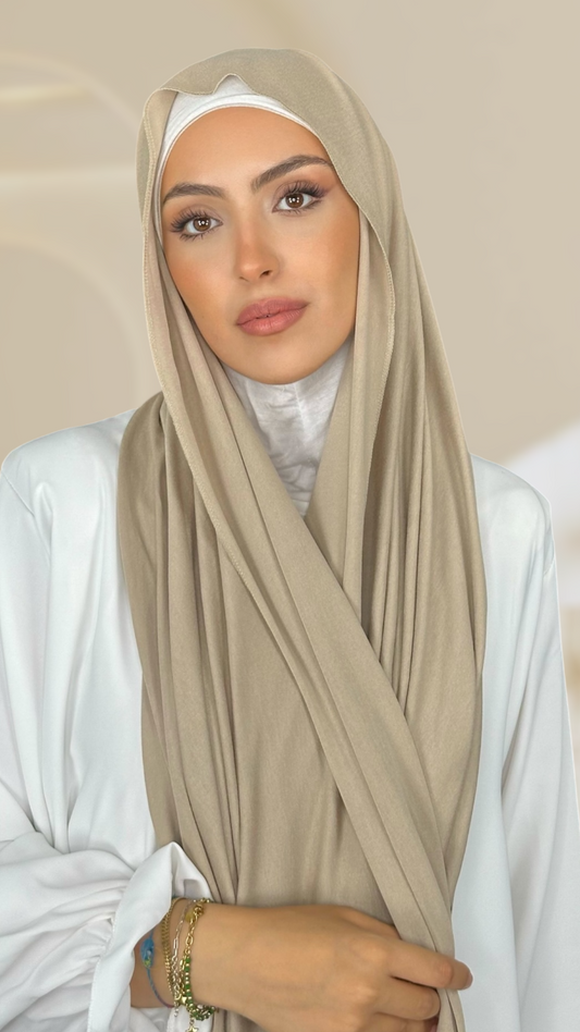 Hijab Jersey beige dorato-orlo Flatlock