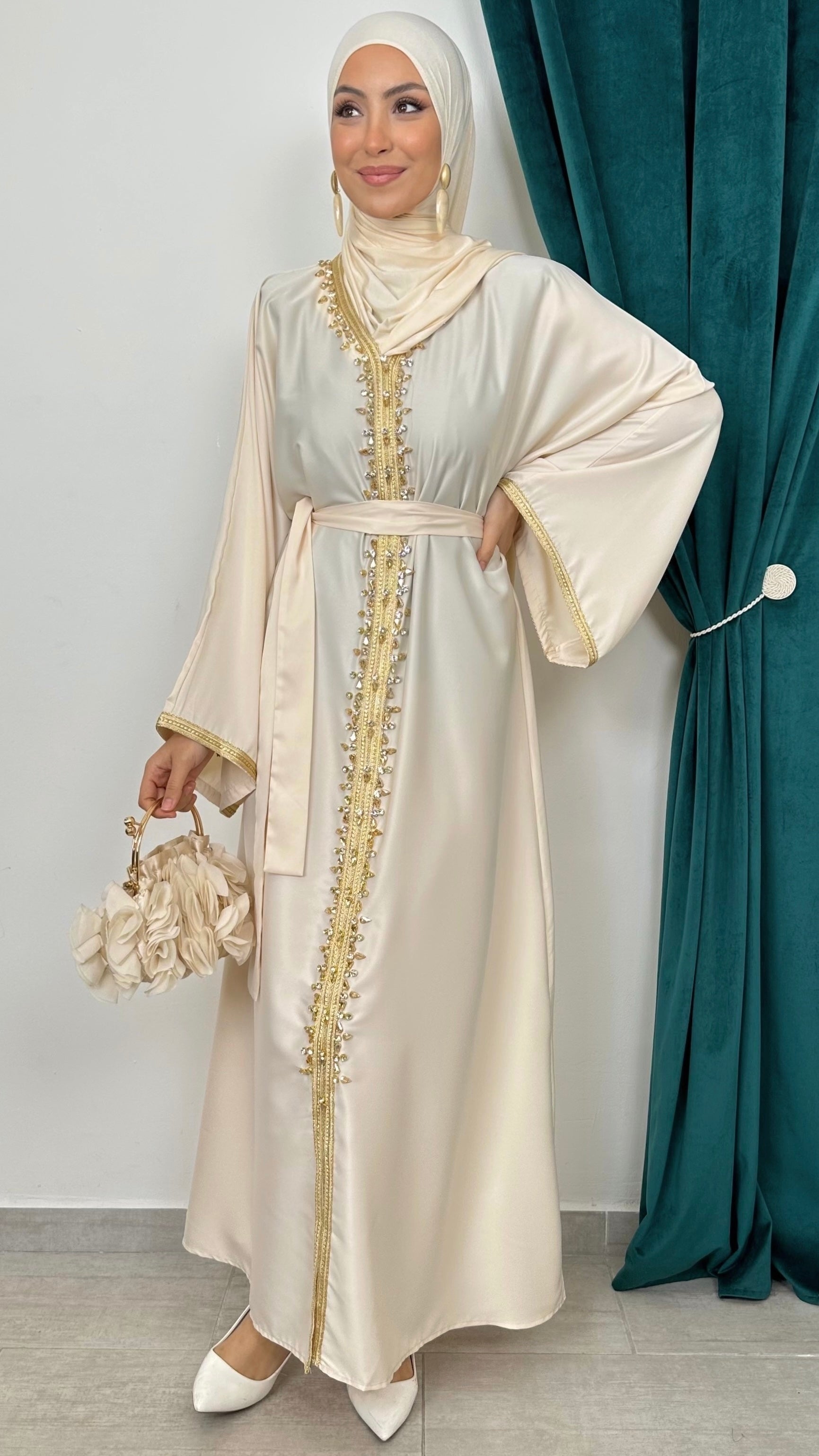 Kaftan Abaya – Élan Satin - Hijab Paradise 