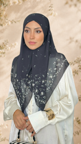 Carica l'immagine nel visualizzatore della galleria, Hijab Secret Garden
